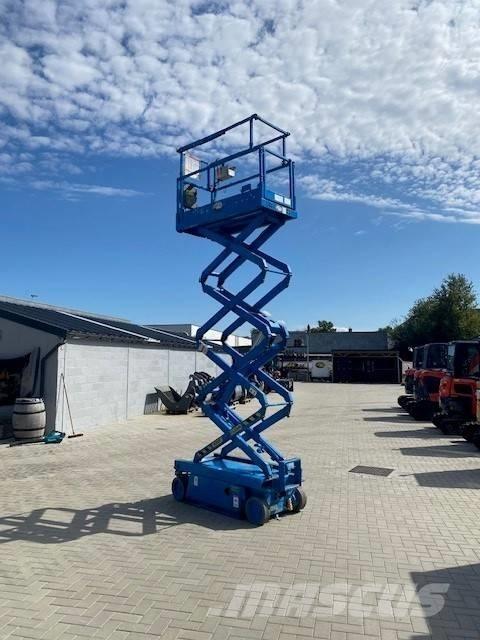 SkyJack SJ III 3219 Saksilavat