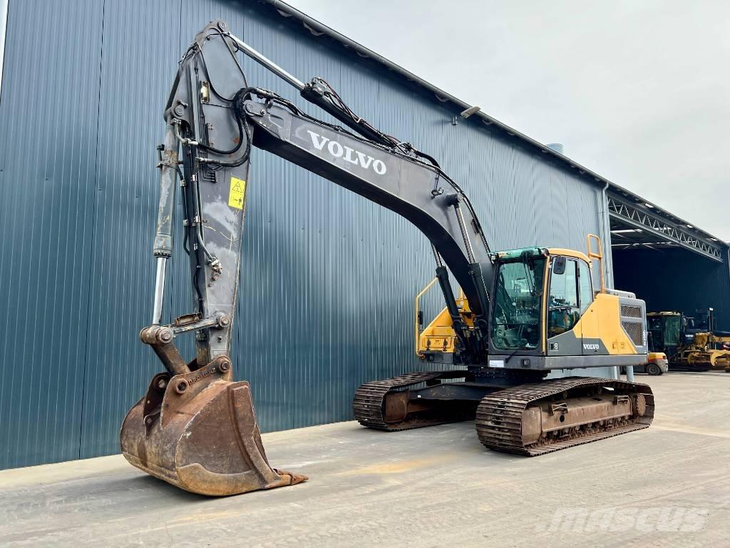 Volvo EC250E L Telakaivukoneet