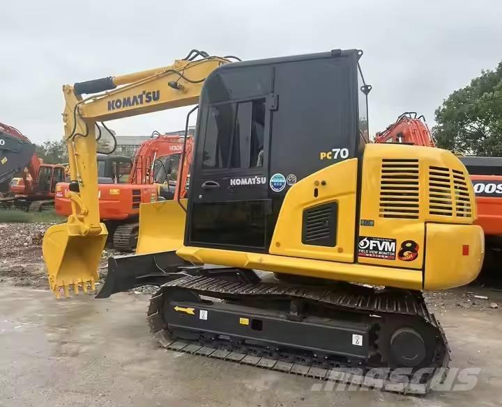Komatsu PC70-8 Midikaivukoneet 7t - 12t