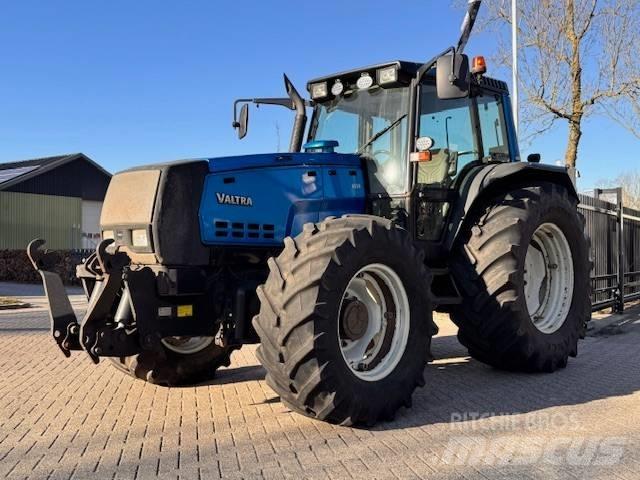 Valtra 8550 Hitech! Traktorit