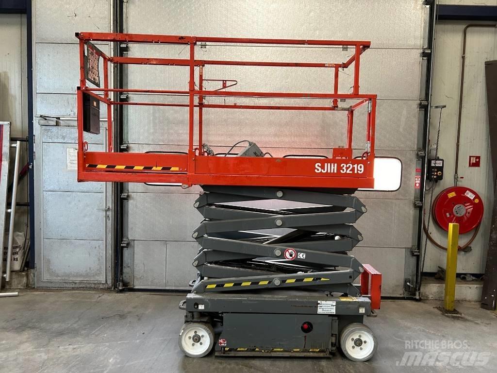 SkyJack SJ 3219 Saksilavat