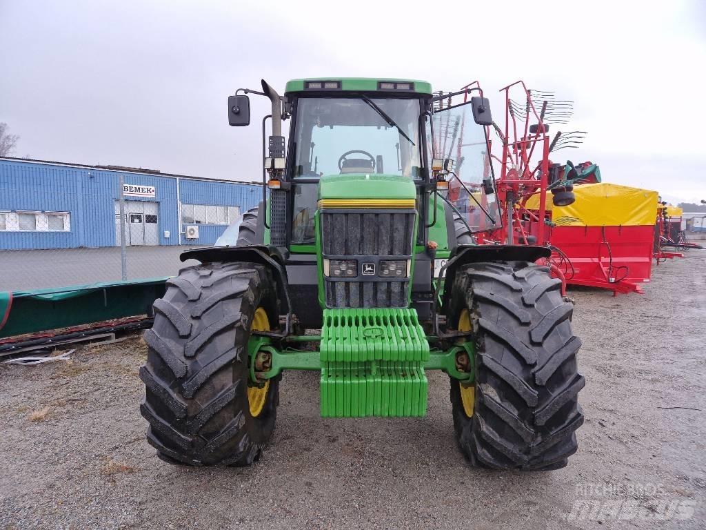 John Deere 7700 Traktorit