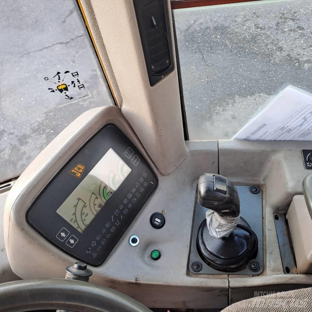 JCB 426 B Pyöräkuormaajat