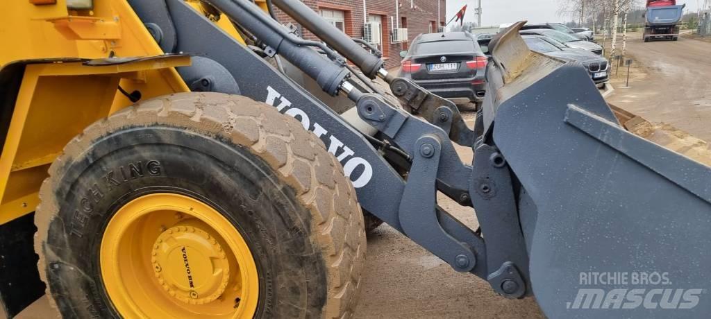 Volvo L 90 B Pyöräkuormaajat