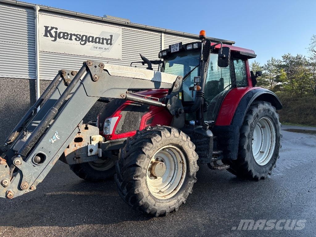 Valtra N 143 Traktorit
