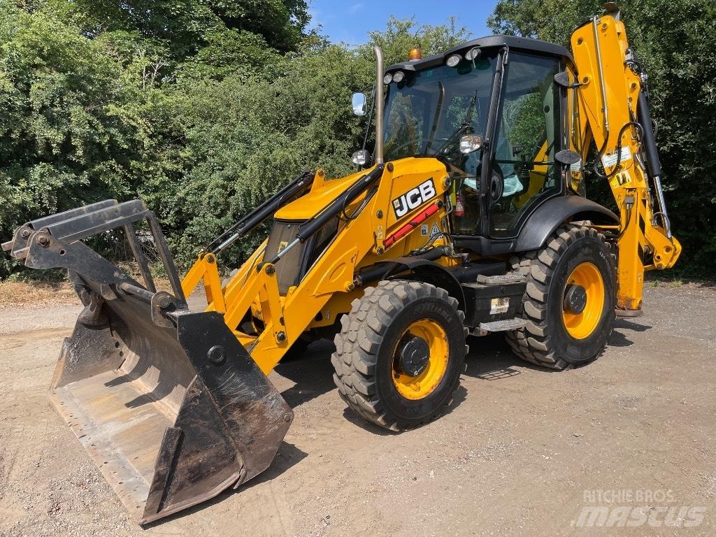 JCB 3 CX Kaivurikuormaajat
