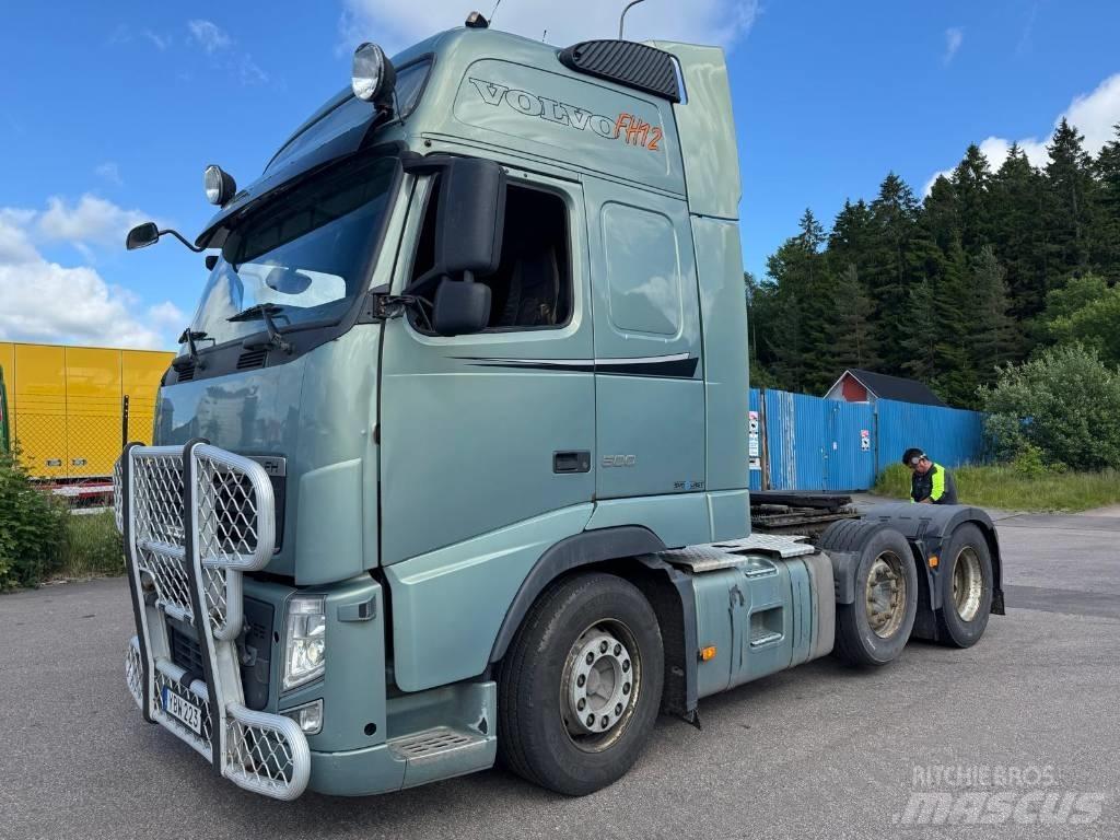Volvo FH Vetopöytäautot