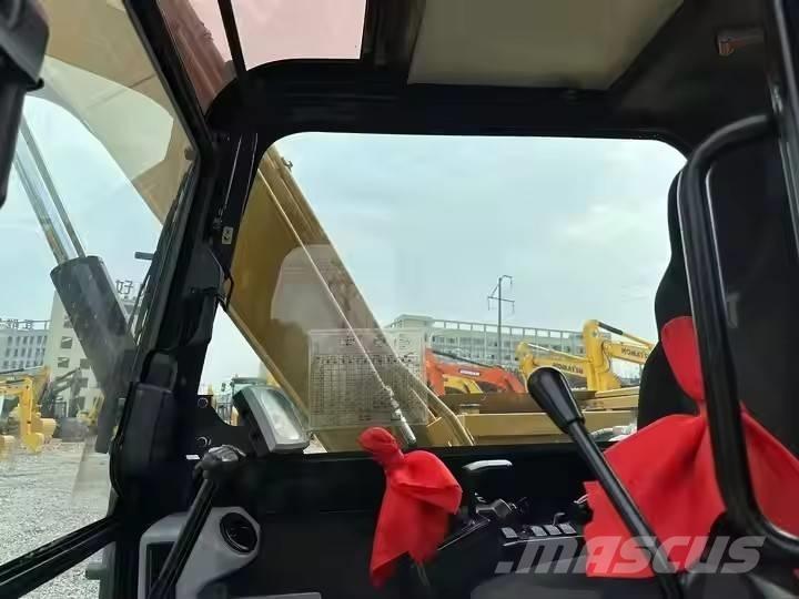 CAT 307 Telakaivukoneet
