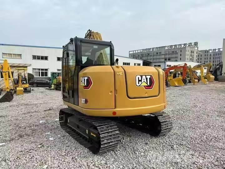 CAT 307 Telakaivukoneet
