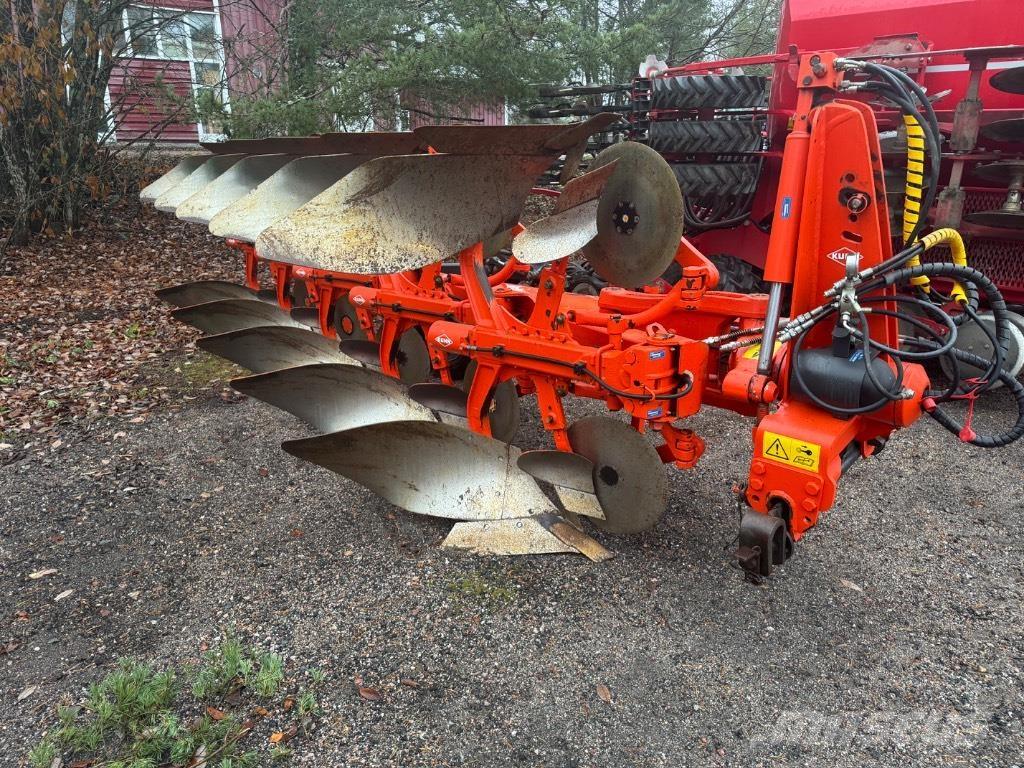 Kuhn Vari-Master 122 Paluuaurat