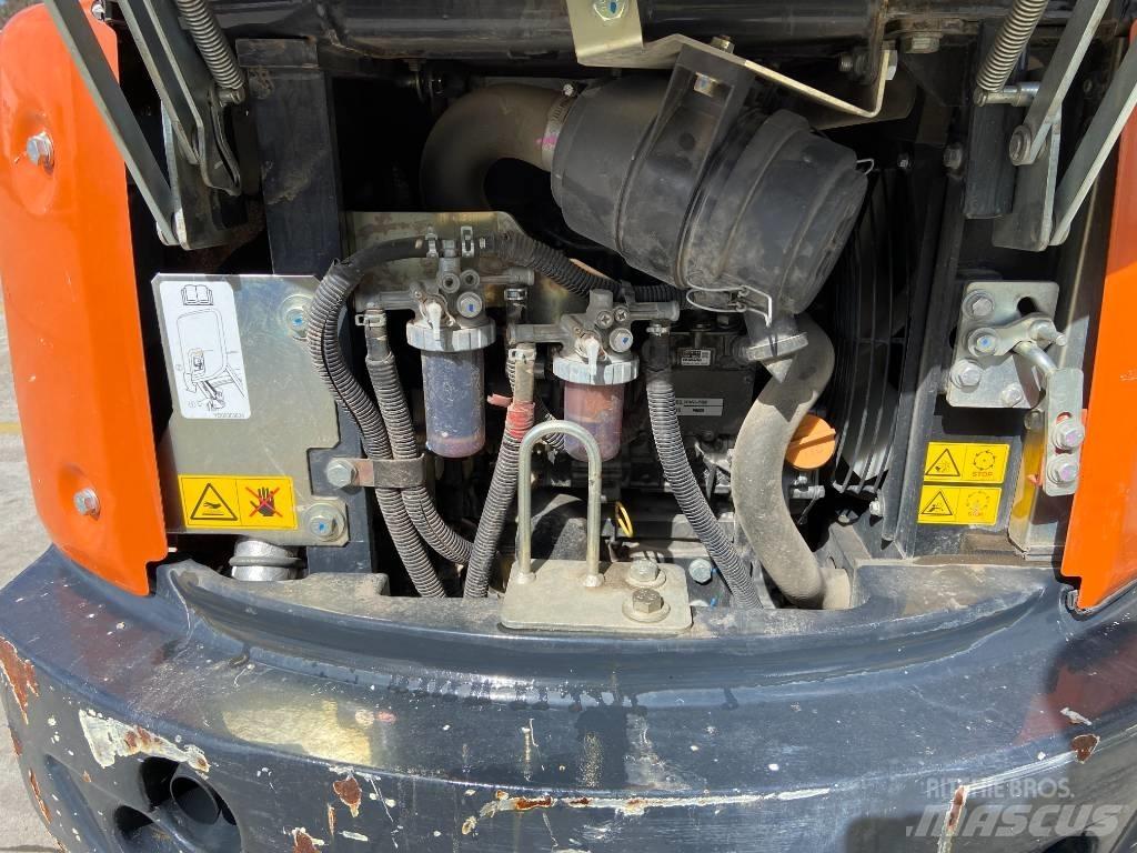 Hitachi ZX 19 U-6 Minikaivukoneet < 7t