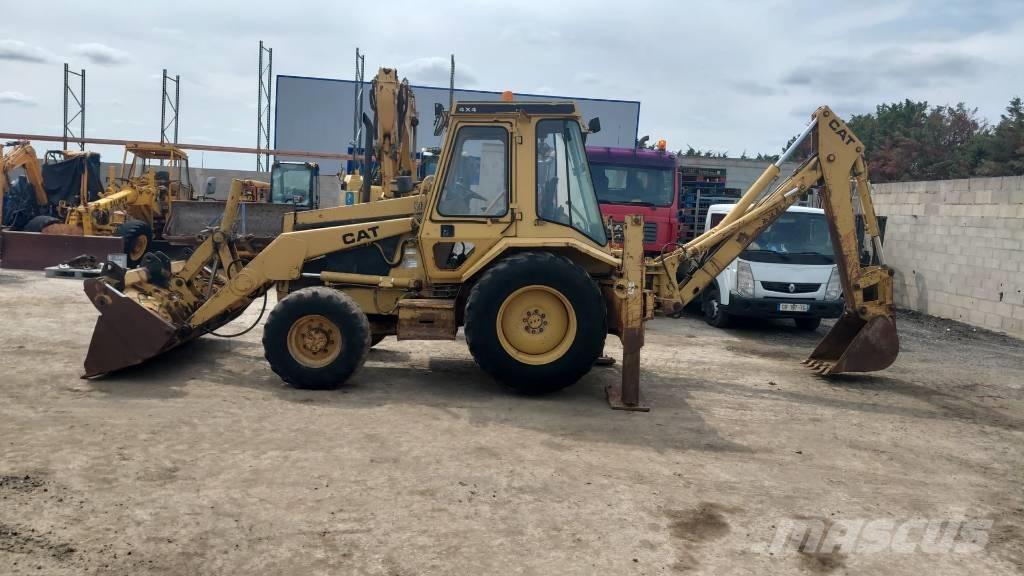 CAT 428 B 4x4 Kaivurikuormaajat