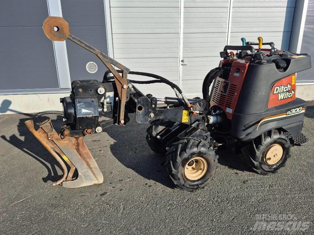 Ditch Witch R300 Ketjukaivurit