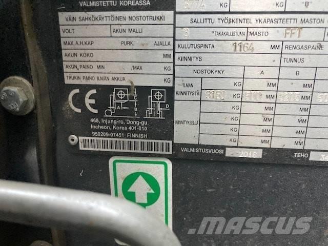 Doosan D35C-7 Dieseltrukit