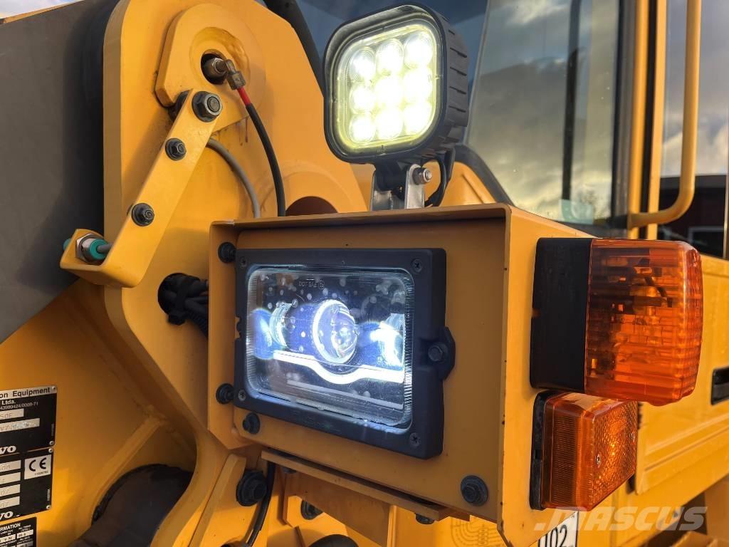 Volvo L 50 E Pyöräkuormaajat