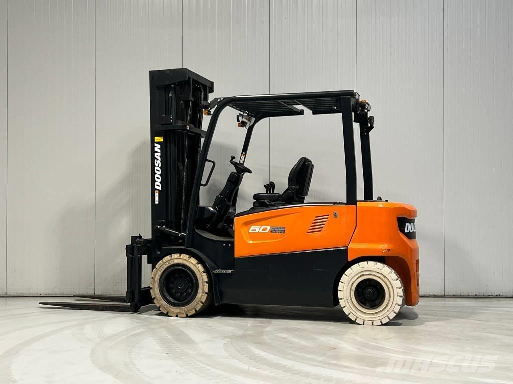 Doosan B50X-7 Sähkötrukit