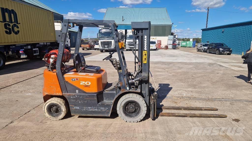 Doosan G 20 G Nestekaasutrukit