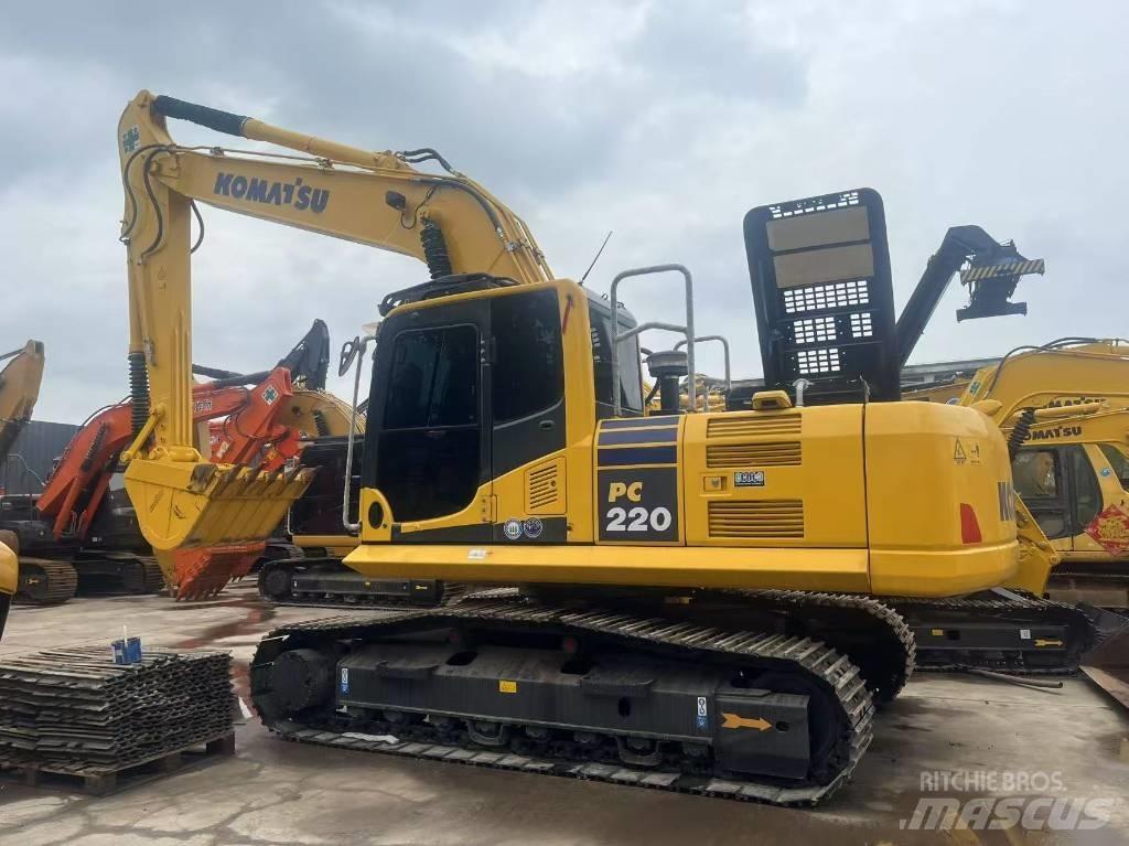 Komatsu PC 220-8 Telakaivukoneet