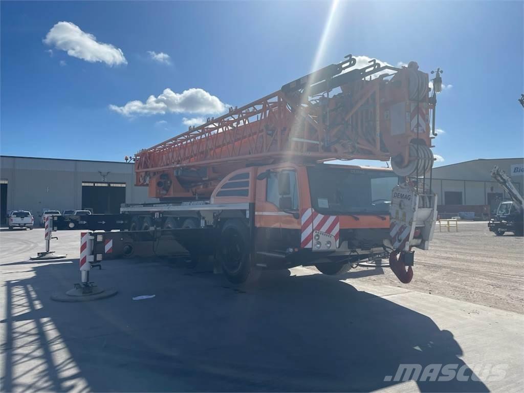 Demag AC 250-5 Mobiilinosturit