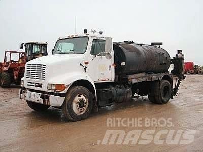 International 8100 Asfalttikoneet