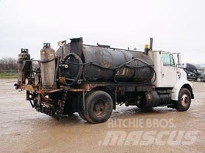 International 8100 Asfalttikoneet