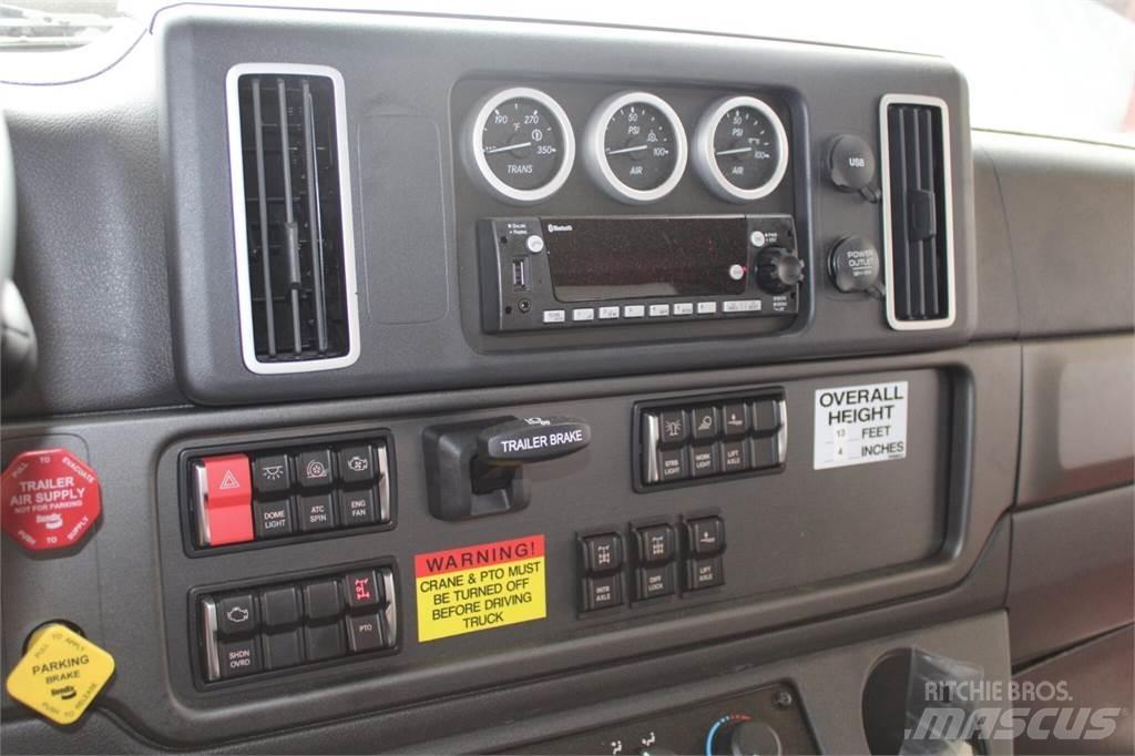 BIK HL 86T Nosturiautot