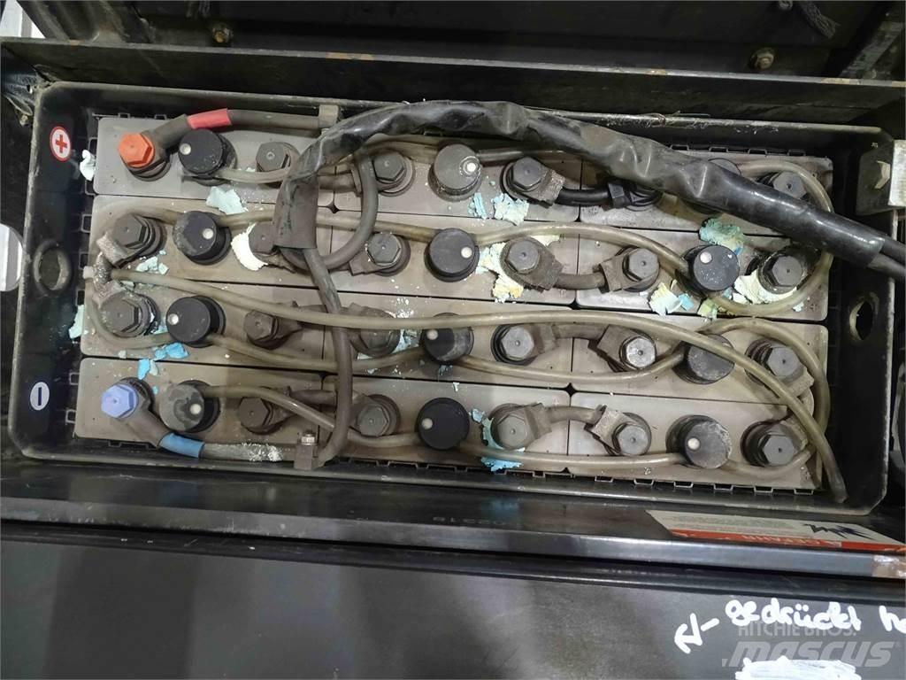 Crown WT3040 Lavansiirtotrukit