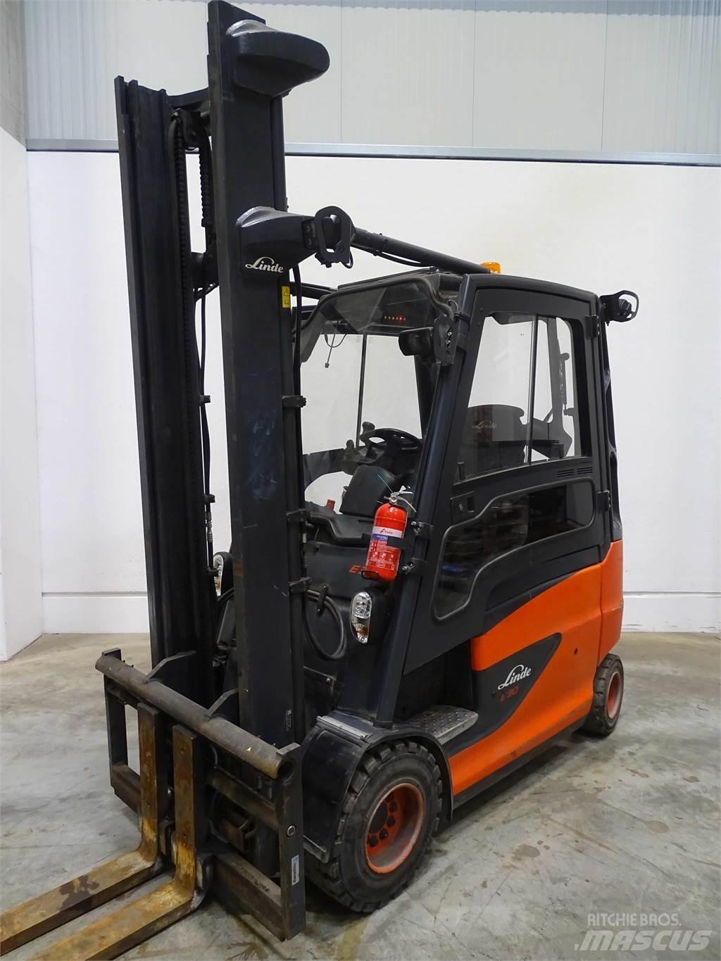 Linde E30 Sähkötrukit