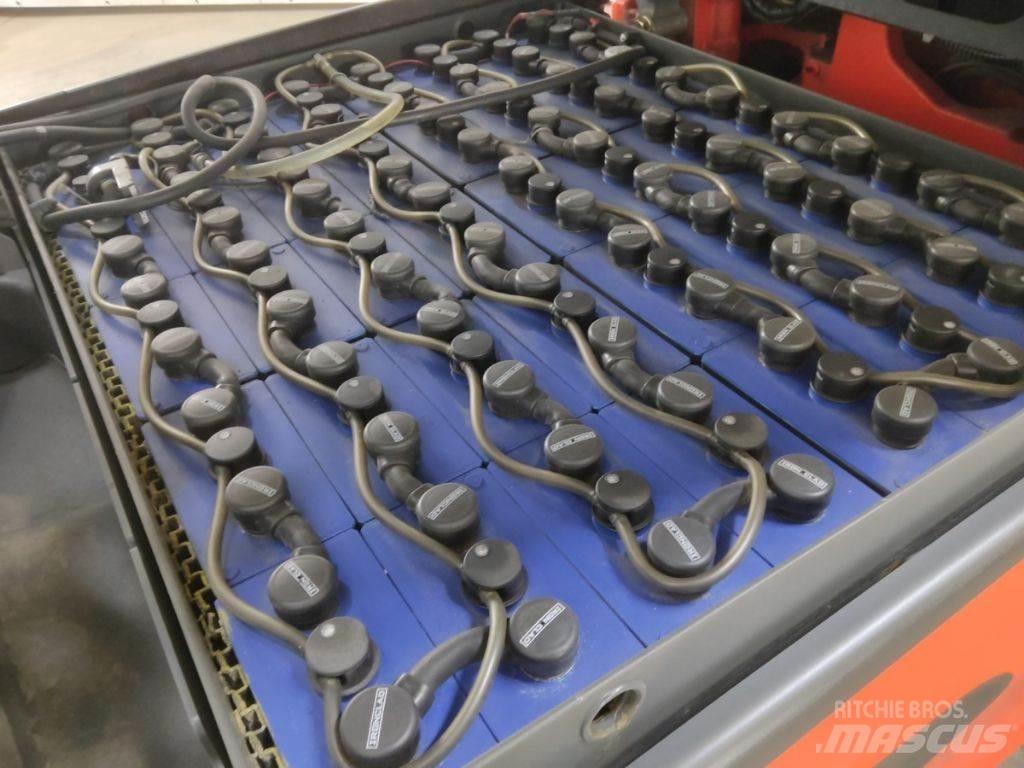 Linde E30L Sähkötrukit