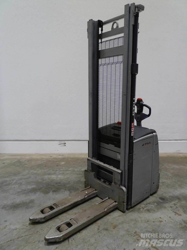 Still EXV16/950MM Käyden ajettavat pinoamistrukit