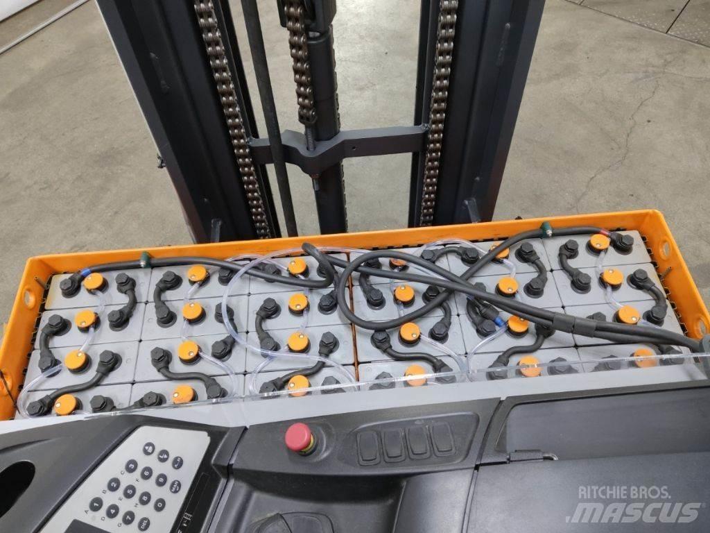 Still FM-X10 Työntömastotrukit