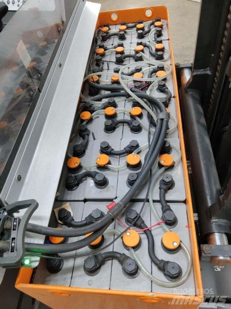 Still FM-X12 Työntömastotrukit
