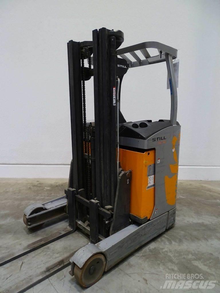 Still FM-X12 Työntömastotrukit