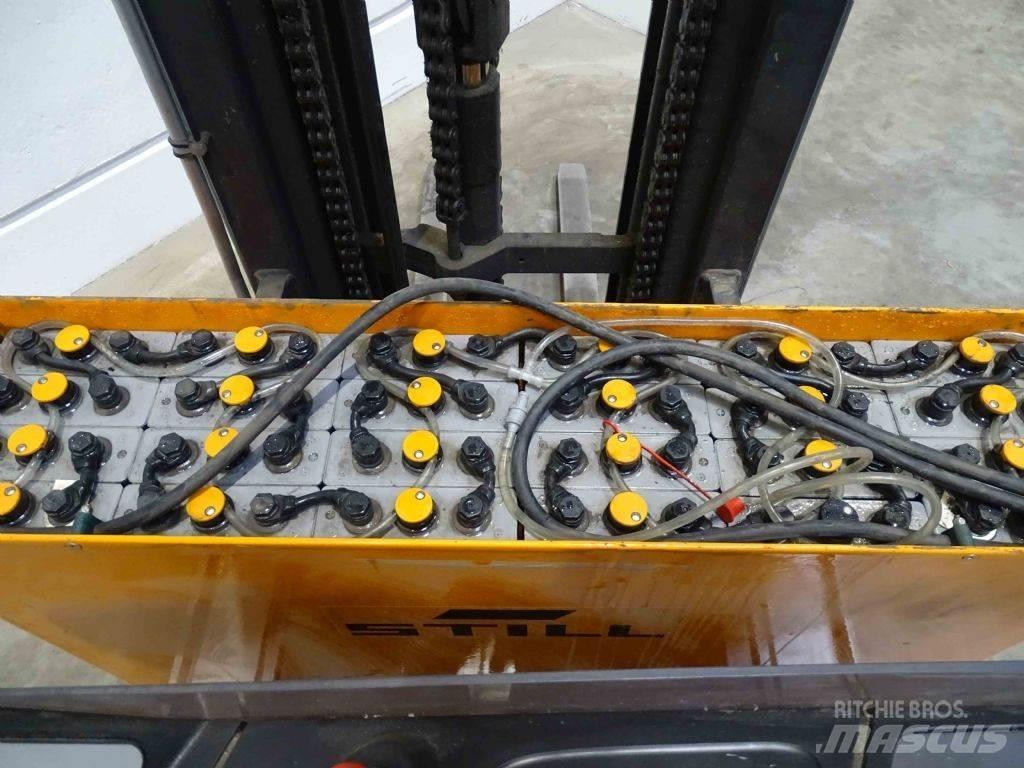 Still FM-X12 Työntömastotrukit