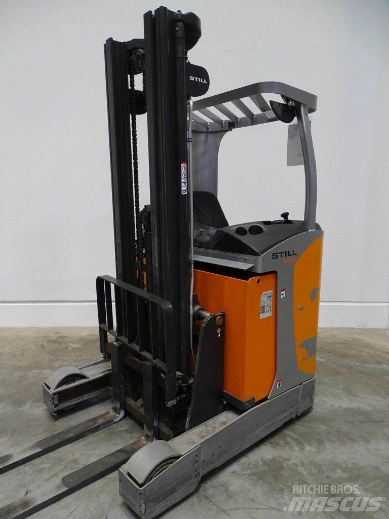 Still FM-X12 Työntömastotrukit