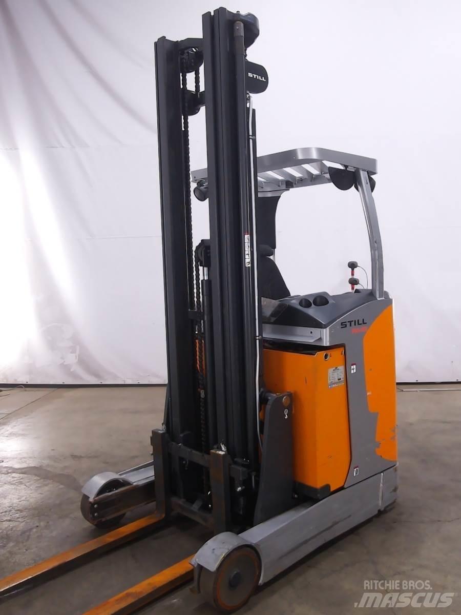 Still FM-X12 Työntömastotrukit