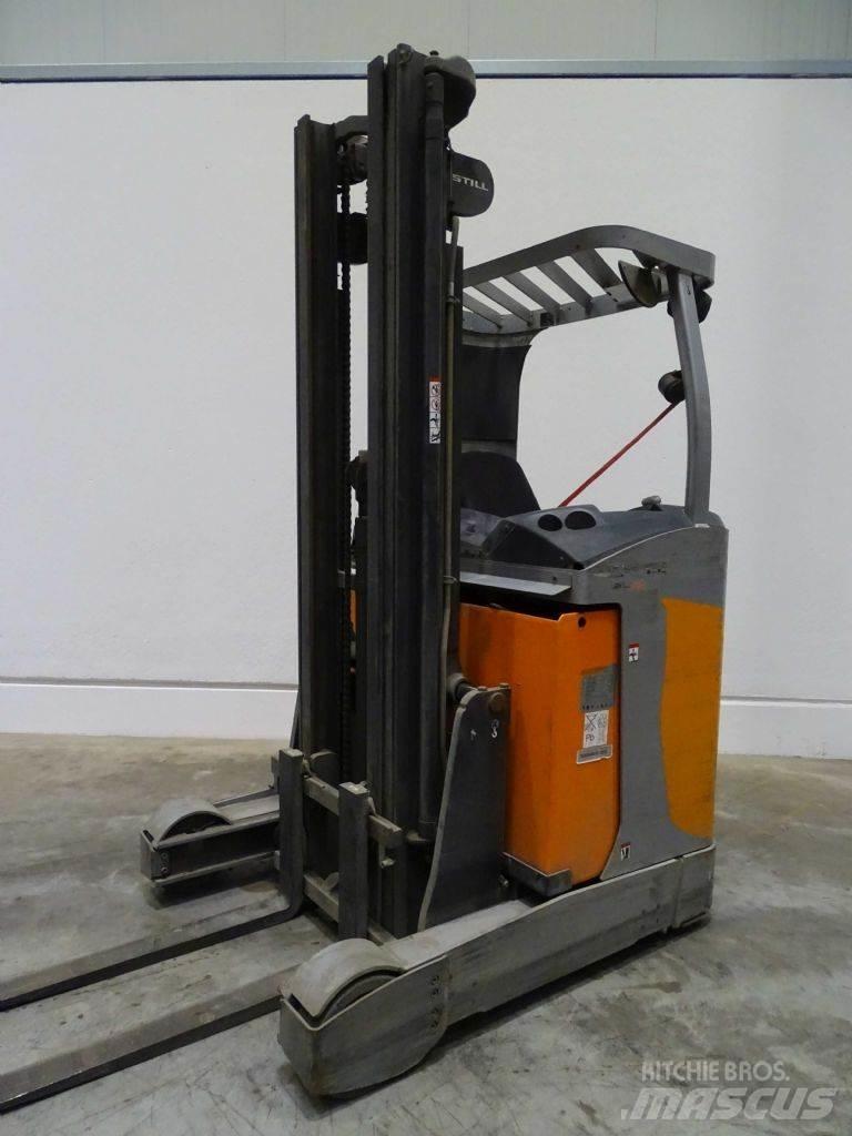 Still FM-X12 Työntömastotrukit
