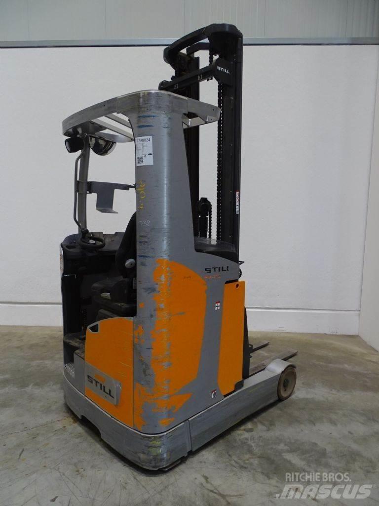 Still FM-X12 Työntömastotrukit