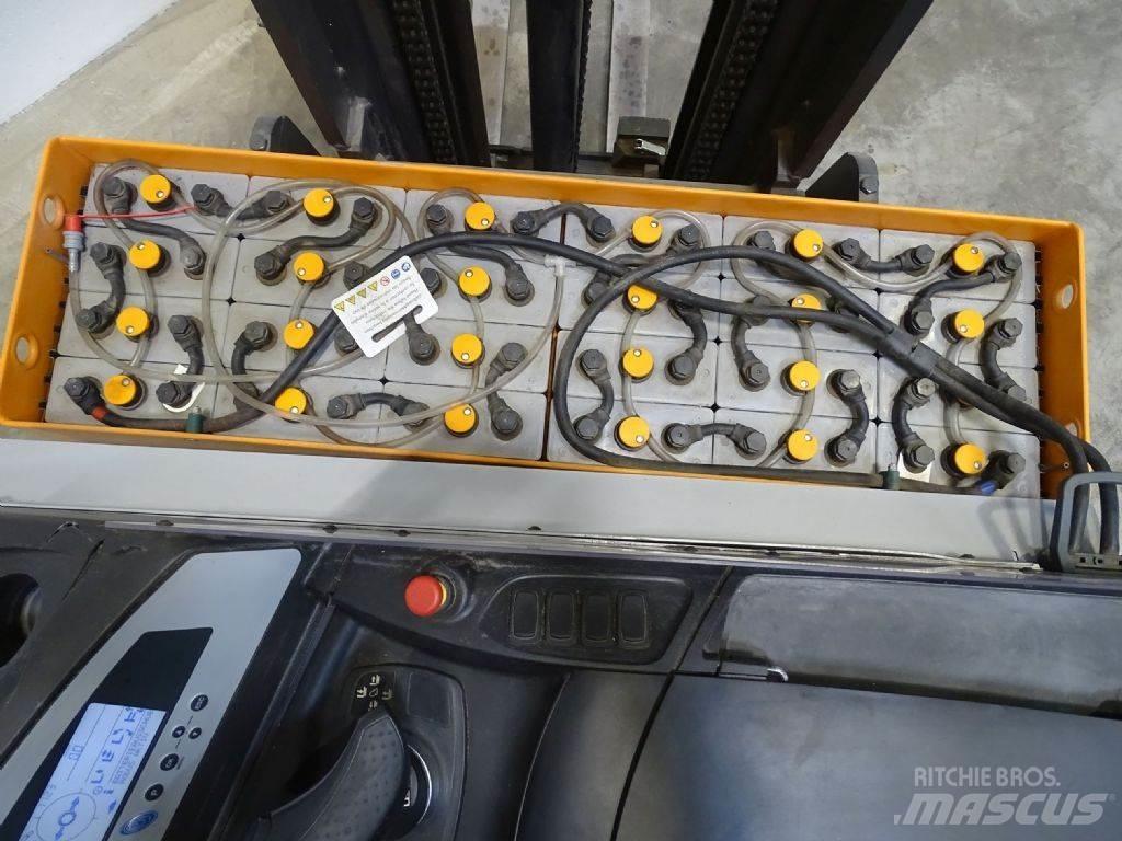 Still FM-X12 Työntömastotrukit