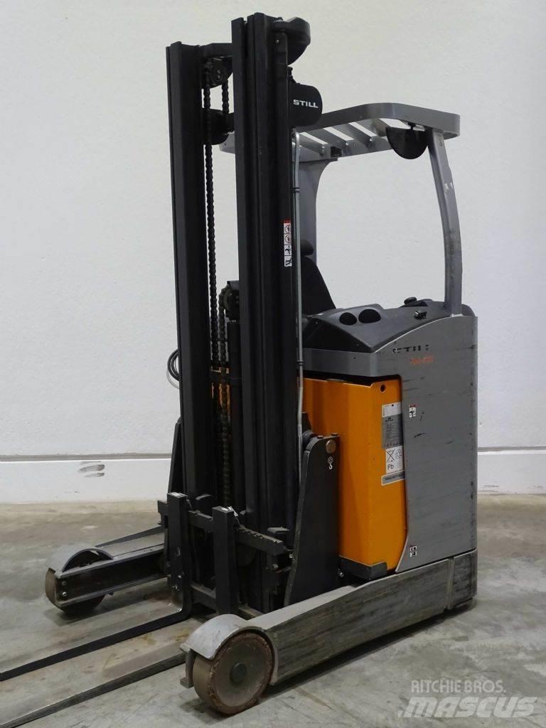 Still FM-X12 Työntömastotrukit