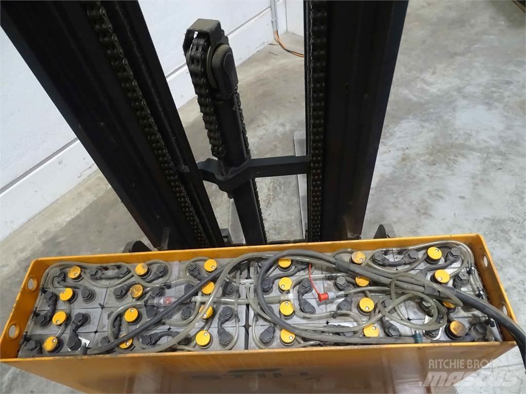 Still FM-X12 Työntömastotrukit