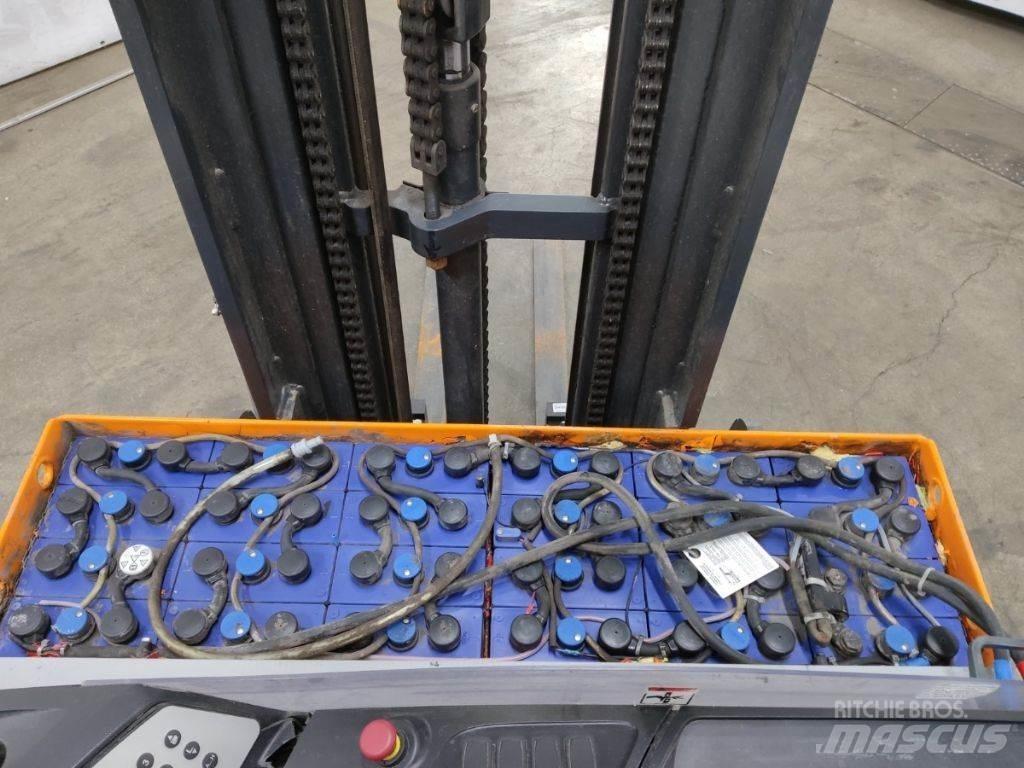 Still FM-X14 Työntömastotrukit