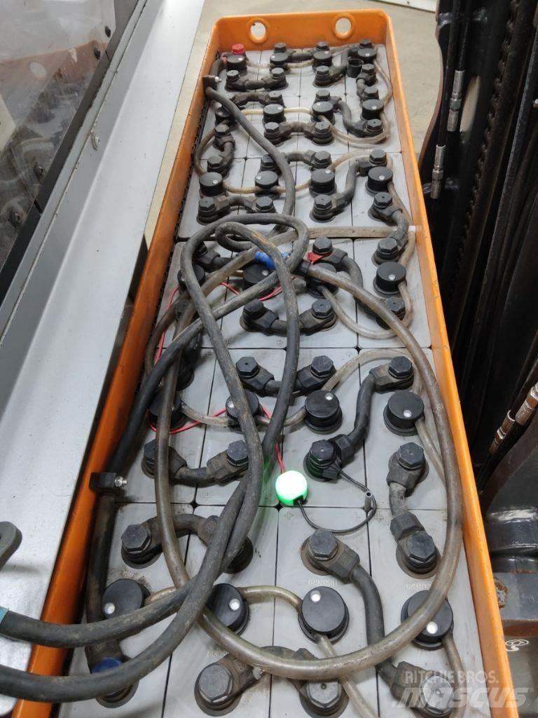 Still FM-X14 Työntömastotrukit
