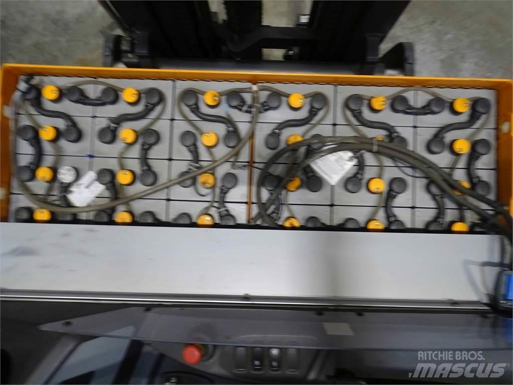 Still FM-X14 Työntömastotrukit