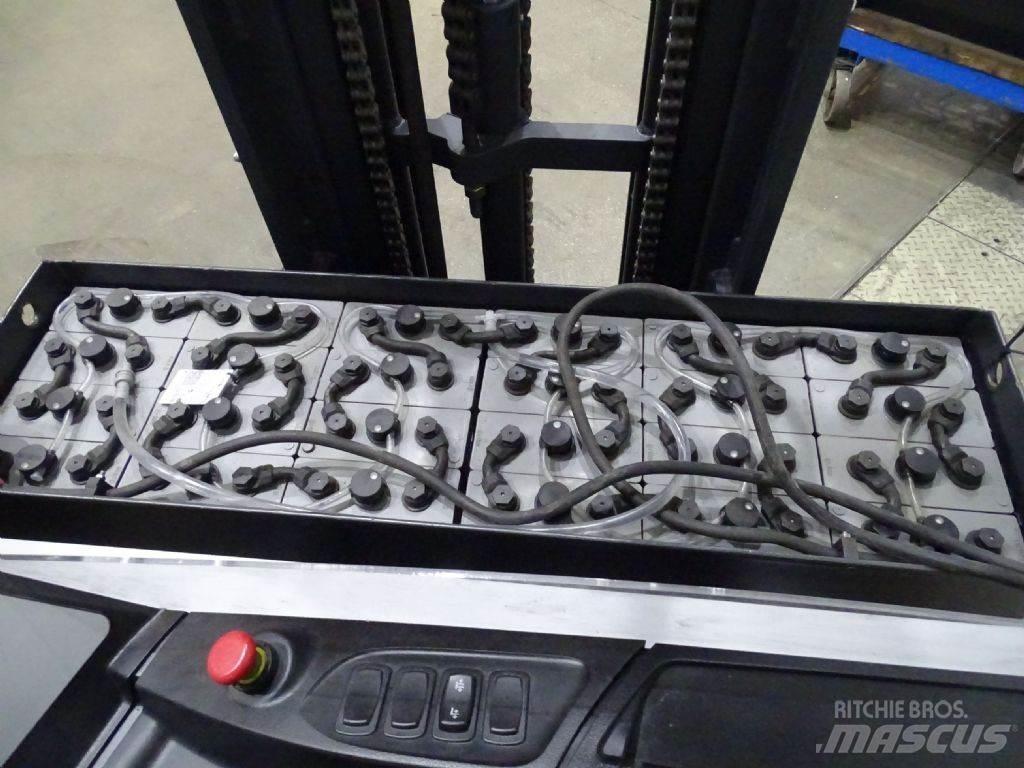 Still FM-X17 Työntömastotrukit