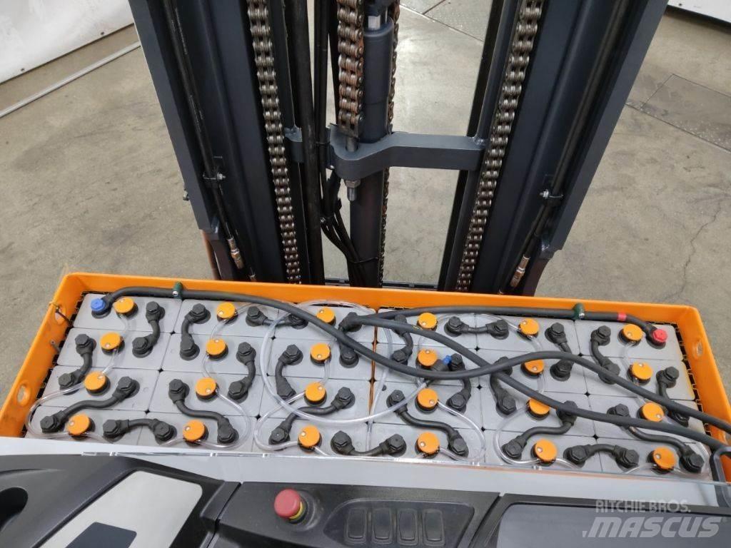 Still FM-X17 Työntömastotrukit