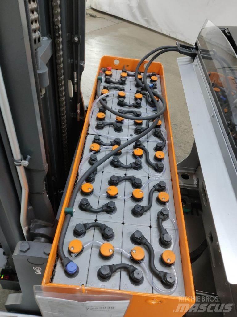 Still FM-X17 Työntömastotrukit