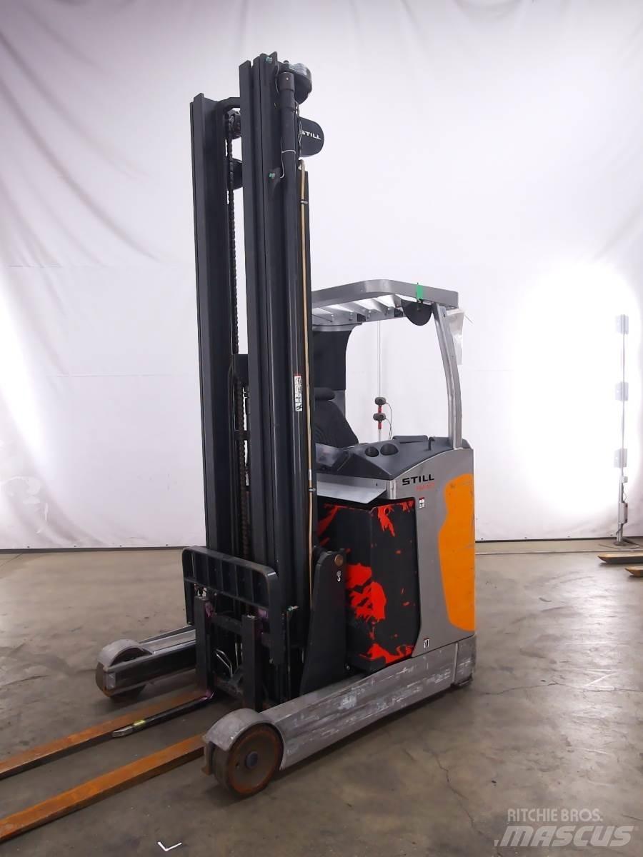 Still FM-X17 Työntömastotrukit