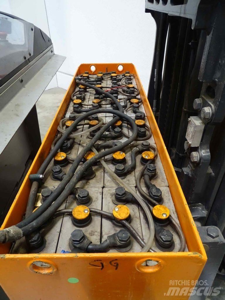 Still FM-X17 Työntömastotrukit