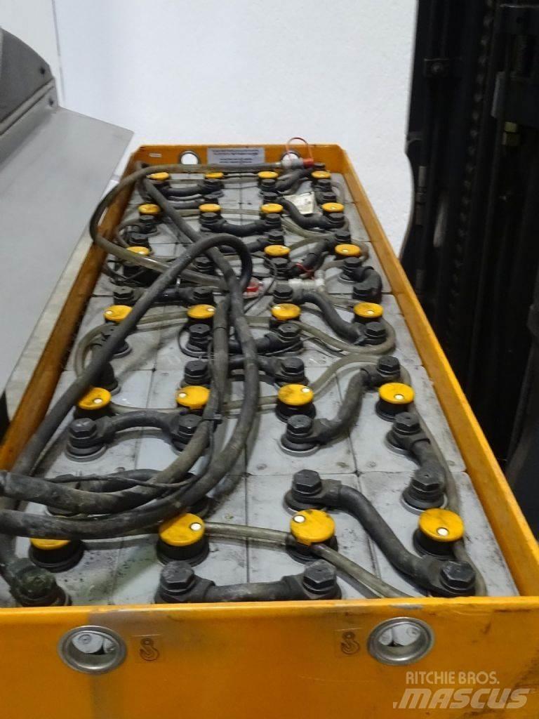 Still FM-X17 Työntömastotrukit